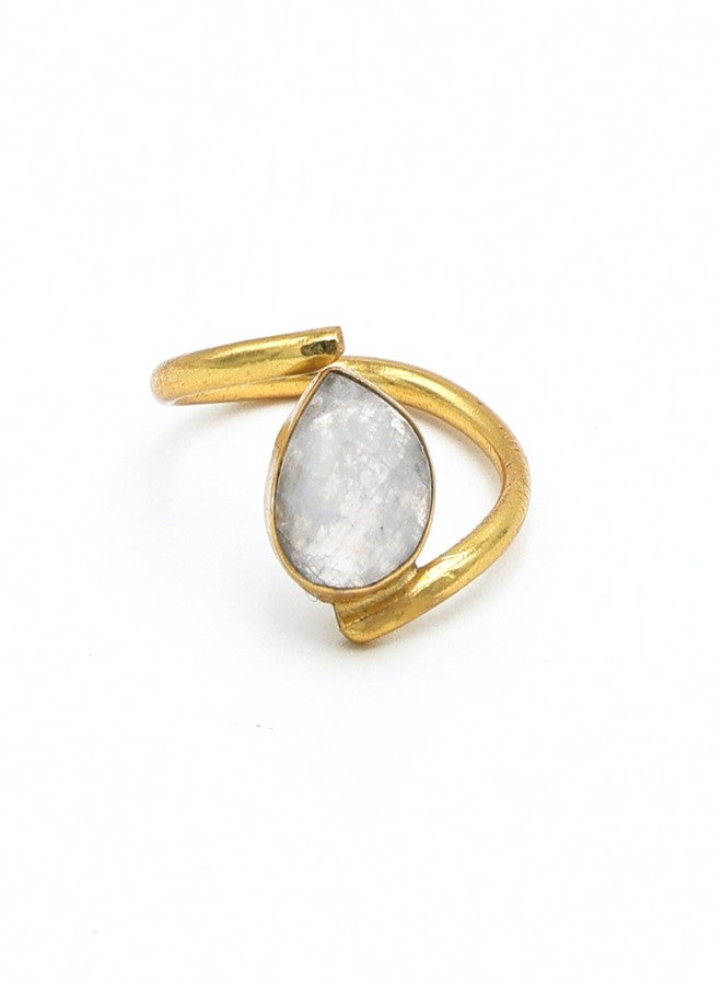 Dua Rainbow Moonstone Gold-Plated Adjustable Heart Ring – White Gemstone Minimalist Jewelry - Image 1