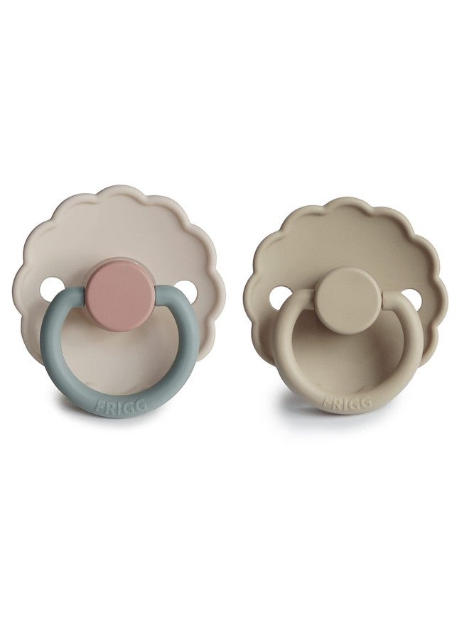 فريج لهاية فريج ديزي سيلكيس سوفت من السيليكون للأطفال | صنع في الدنمارك | خالية من مادة BPA (لون حلوى القطن/حجر الرمل، من 0 إلى 6 أشهر) - Image 1