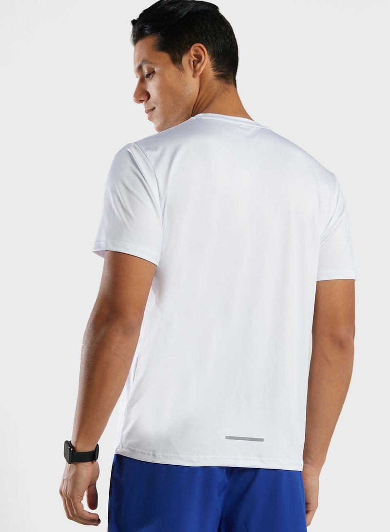 FRWD Training T-Shirt - Image 2