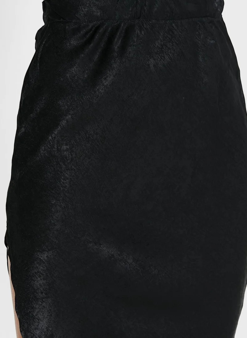 PUBLIC DESIRE Side Slit Midi Skirt