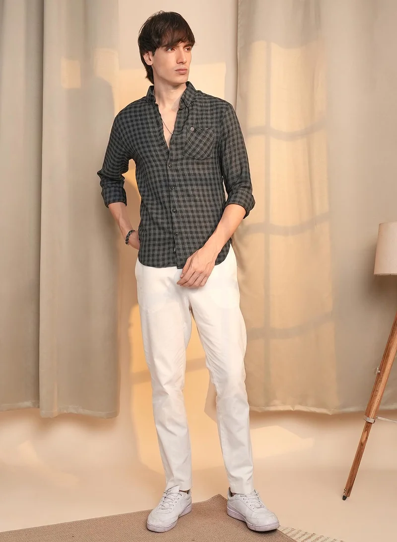 Campus Sutra Men's Charcoal Grey Gingham Shirt