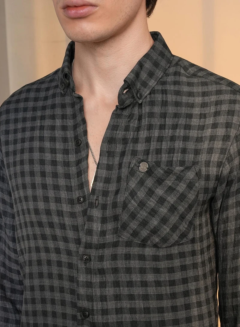 Campus Sutra Men's Charcoal Grey Gingham Shirt