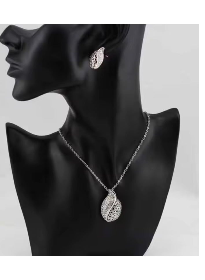 Hollow leaf Pendant Necklace Earring fashion Jewelry set