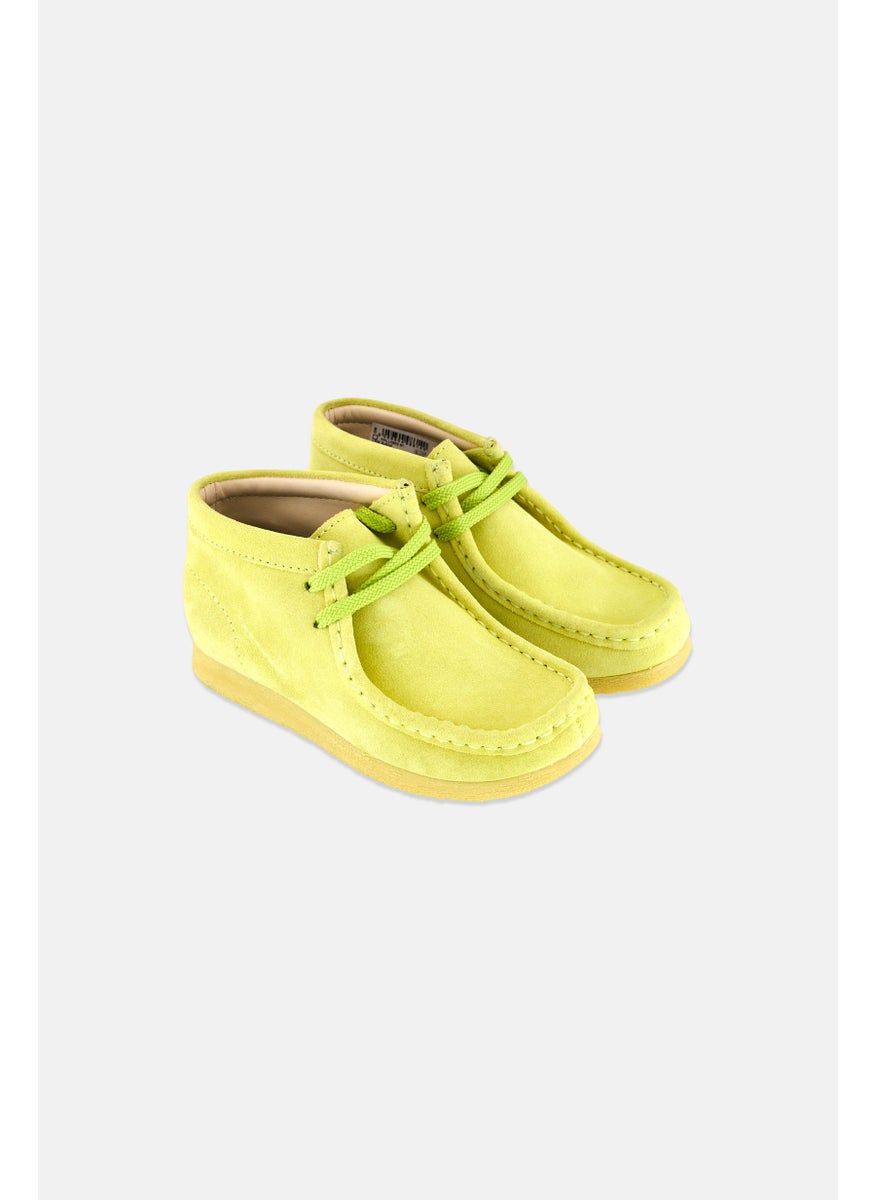 clarks Kids Boy Wide Fit Wallabee Lace Up Casual Boots, Lime Green  - Image 1