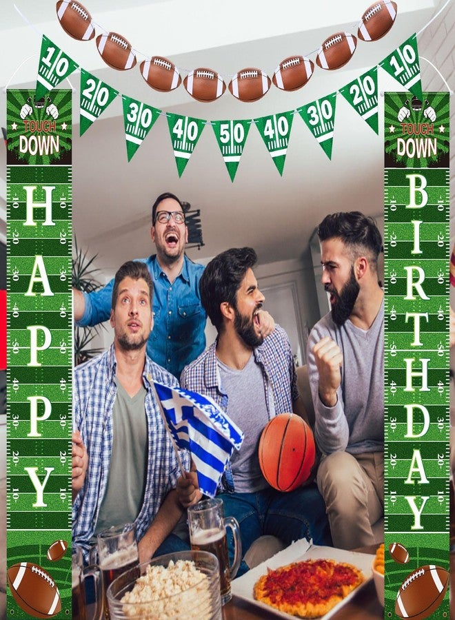 باتيير مجموعة باتيير المكونة من 3 قطع لتزيين حفلات أعياد الميلاد بطابع كرة القدم، تتضمن لافتة مدخل مزينة بأعلام مثلثة الشكل، وإكليل ورقي، ولوازم رياضية لمحبي كرة القدم، وديكورات لحفلات ما قبل المباريات. - Image 3