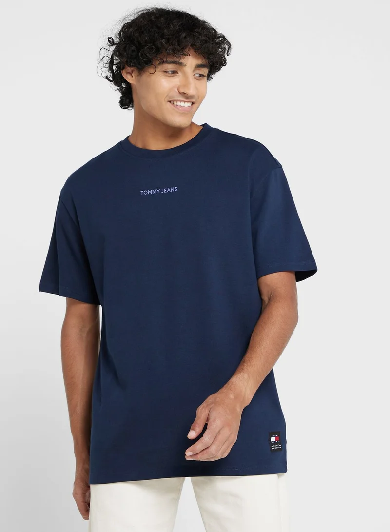 TOMMY JEANS Essential Crew Neck T-Shirt
