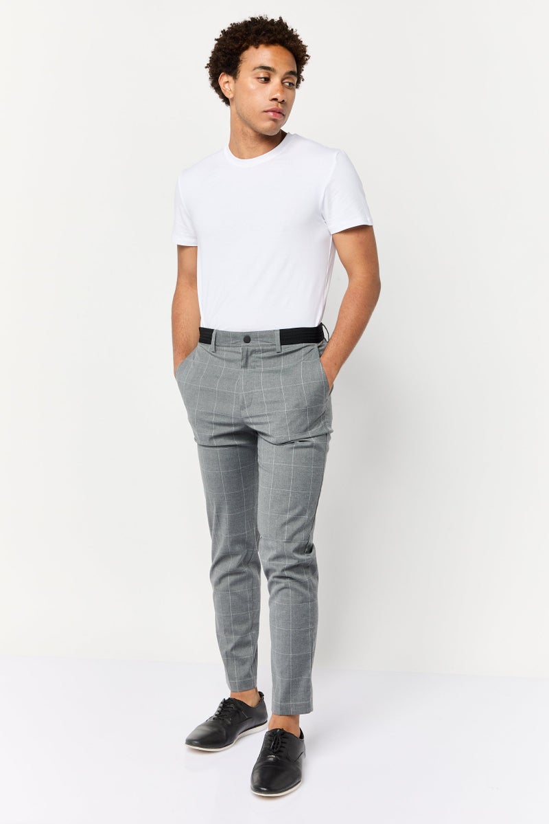 Celio سروال تشينو رجالي بقصة عادية، مخطط، رمادي - Image 2