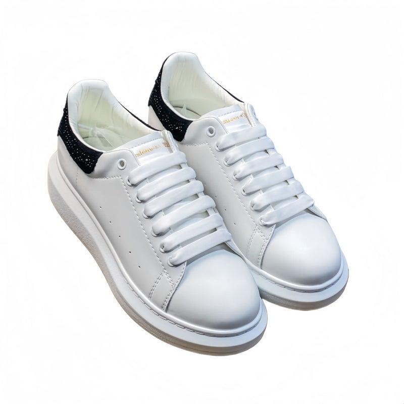 Classic White Unisex Couple Sneakers with 5cm Hidden Height Increase - Casual Low-Top Shoes for Men and Women