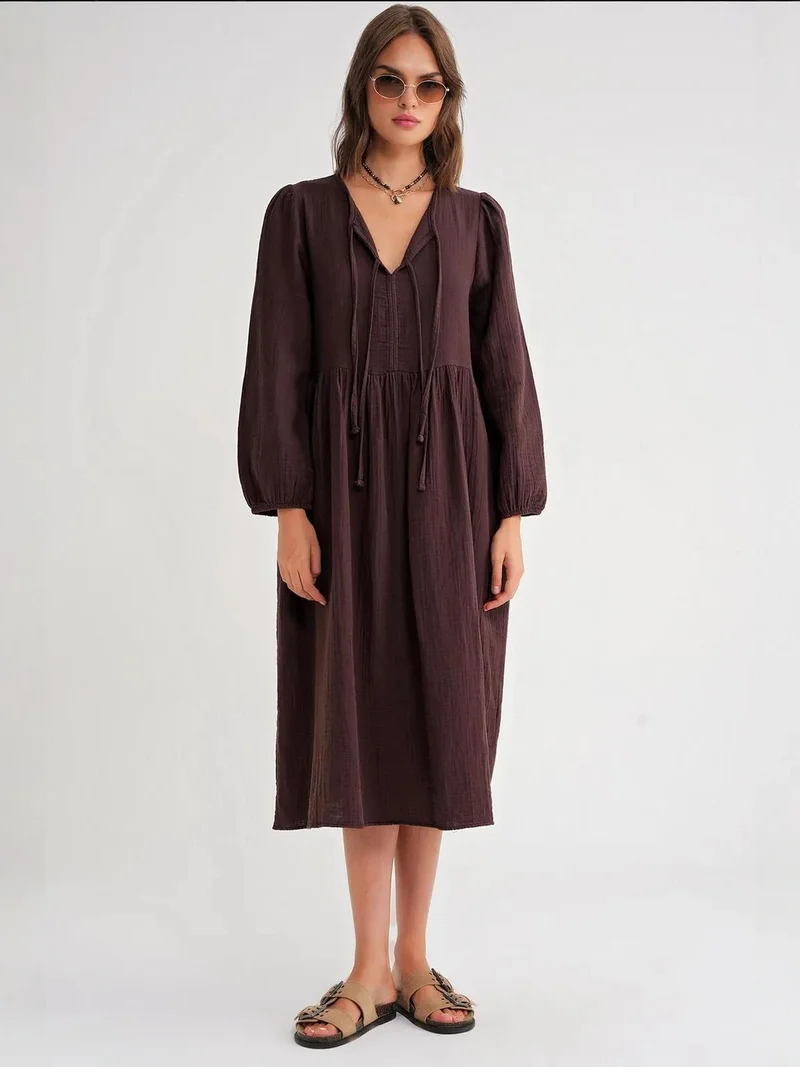 MixRay Mixray V-Neck Tie Closure Midi Dress