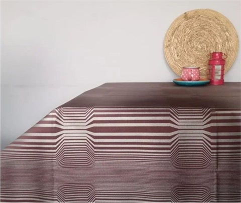 100 Pieces Disposable Tablecloth 100 x 140 cm