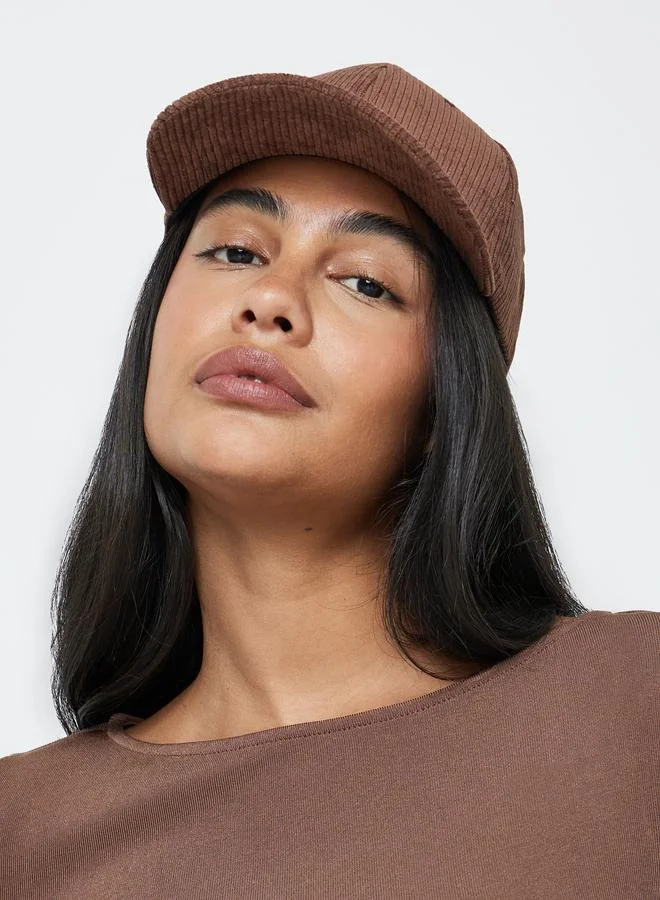 ستايلي Bronze Solid Velvet Cap