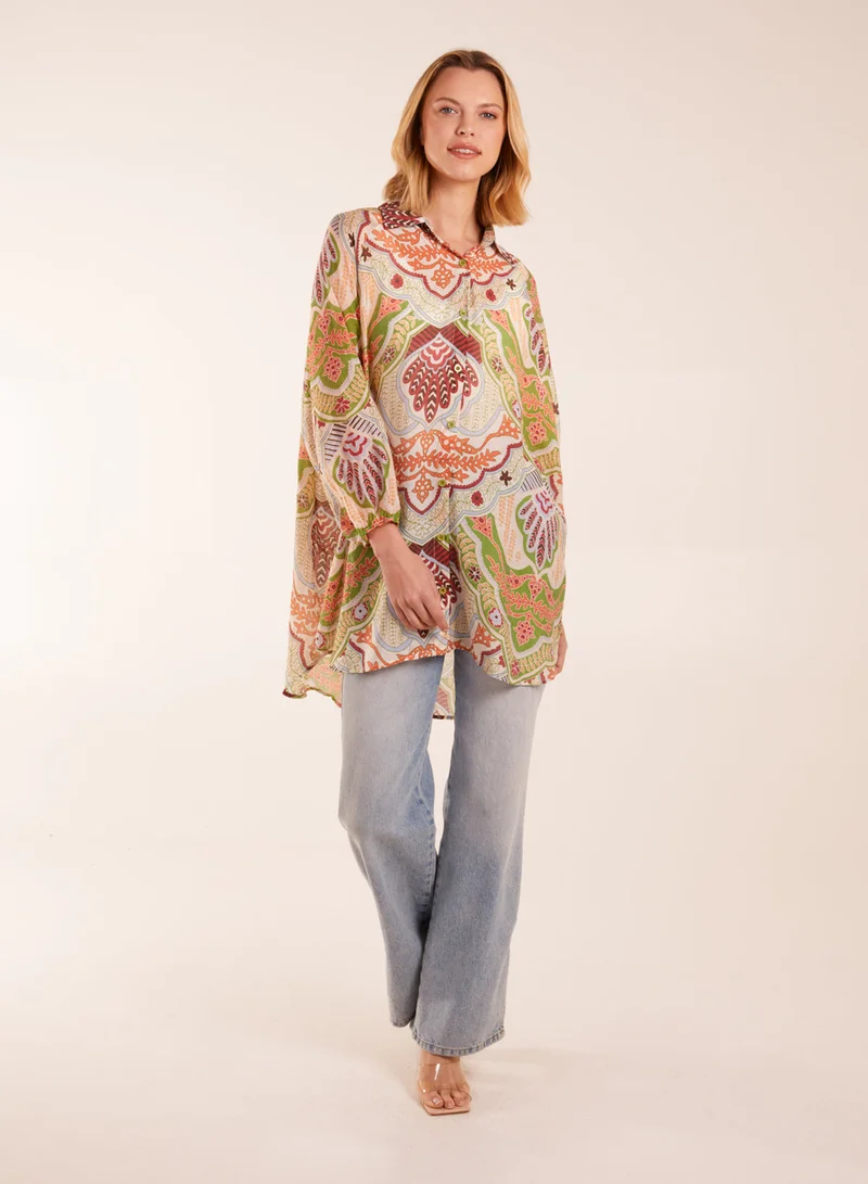 بلو فانيلا قميص بطبعة تجريدية