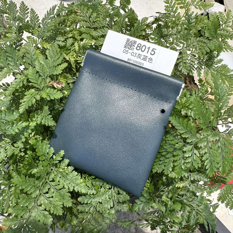 New Mini Genuine Leather Self-Closing Small Storage Bag, First Layer Cowhide Hanging Neck Earphone Coin Storage Bag, Lipstick Bag - Image 1