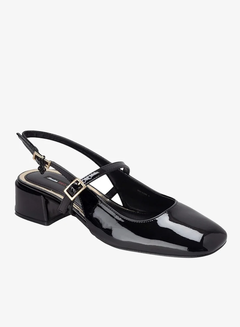 باتا حذاء بكعب عريض بسير خلفي