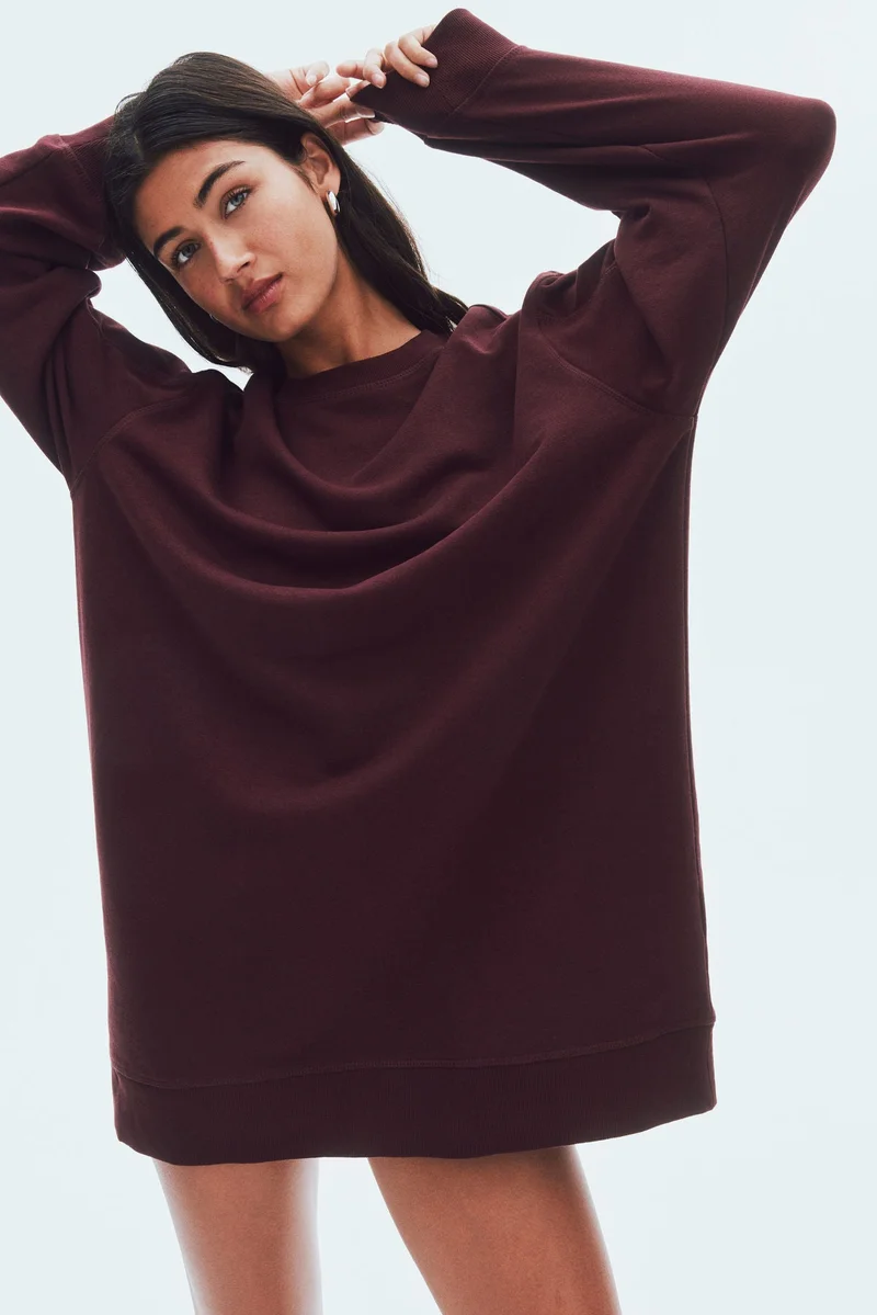 اتش اند ام فستان بتصميم سويت شيرت