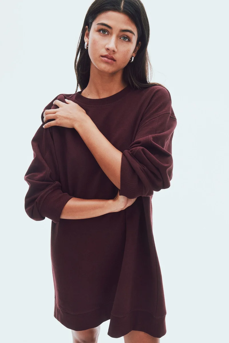 اتش اند ام فستان بتصميم سويت شيرت