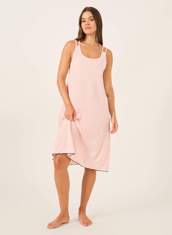 ستايلي فستان بحمالات متقاطعة وحافة متباينة - Image 1