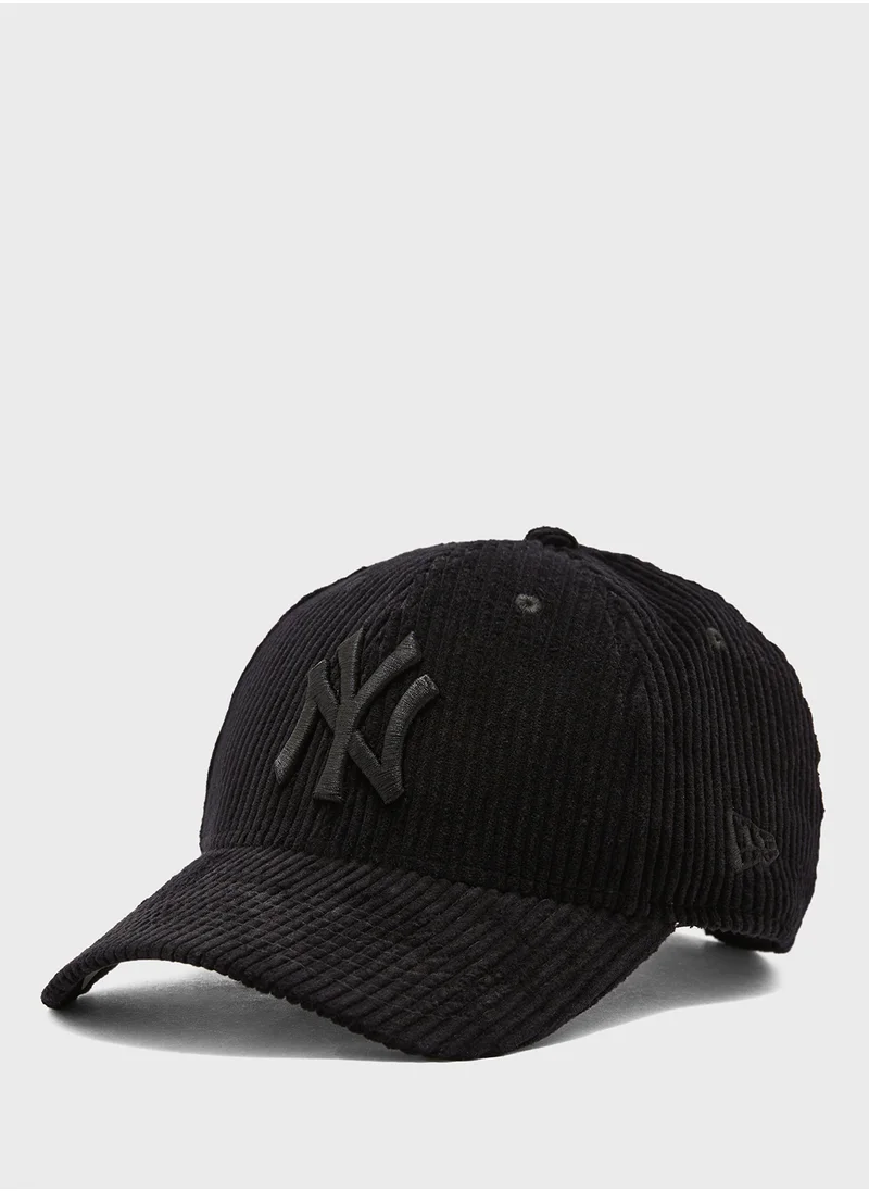 NEW ERA 9Forty New York Yankees Cord Cap