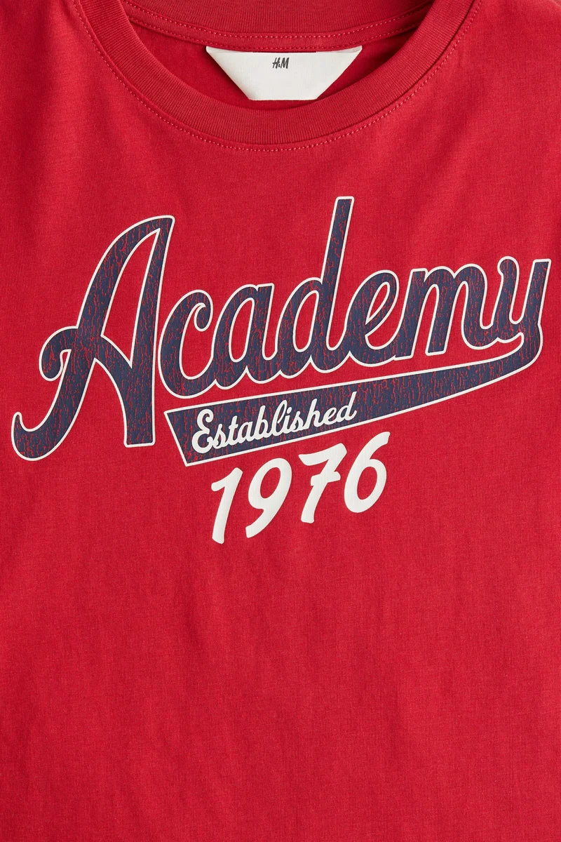 اتش اند ام تي-شيرت بتصميم مطبوع