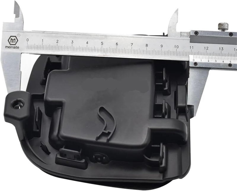 Vuzmode Trunk Handle Cover for Mercedes-Benz E Class - Image 3