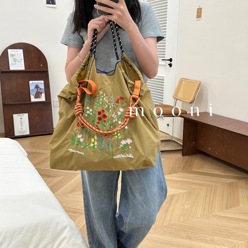 Guofeng Women's Embroidered Tote Bag – Medium Nylon Crossbody Handbag for Spring 2024 - Image 1