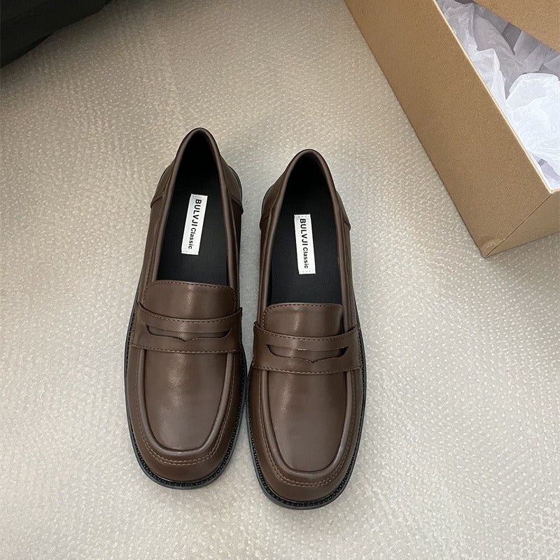 2026 Spring New Korean Style British Style Loafers French Retro Low Heel Single Shoes Women'S Deep Mouth Shoes Small Leather Shoes - Image 4