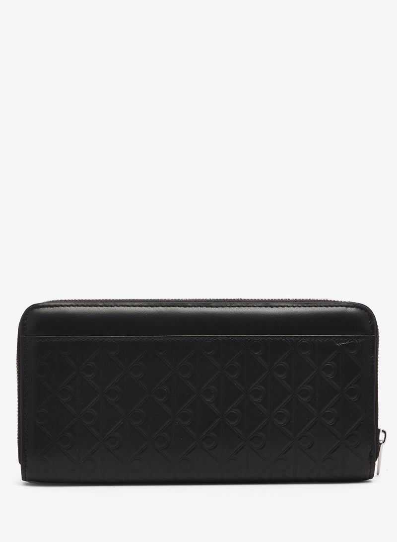 كالفن كلاين محفظة طويلة بسحاب ونقش - Image 3