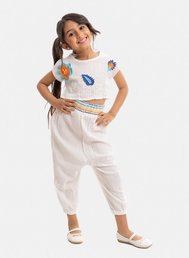 LOVELY LAND Girls White Shirt and Pants Set with Chest Stitching 