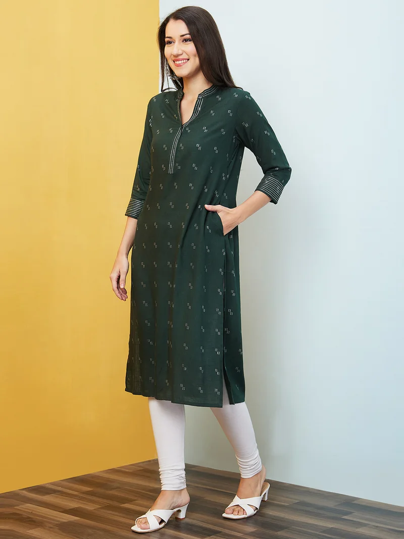 globus Women Geometric Woven Design Mandarin Collar Thread Work Dobby Weave Straight Kurta
