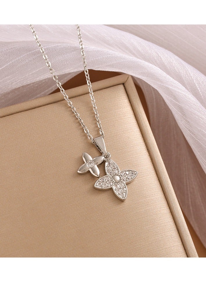 Women's Necklace in the Shape of a Four Leaf Clover, Minimalist Style Collarbone Necklace - Image 2
