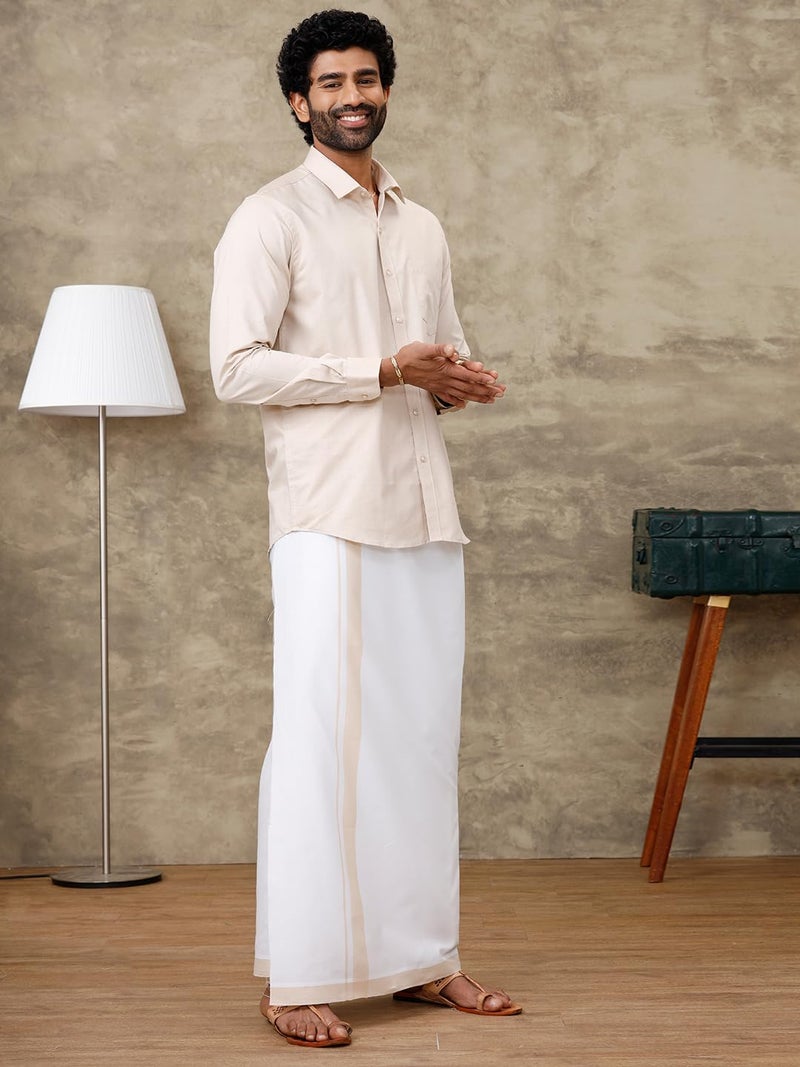 RAMRAJ COTTON رامراج كوتون قميص رجالي من مزيج القطن بأكمام كاملة بلون موحد مع حدود متناسقة ودوتي (بيج_1; 44) - Image 3