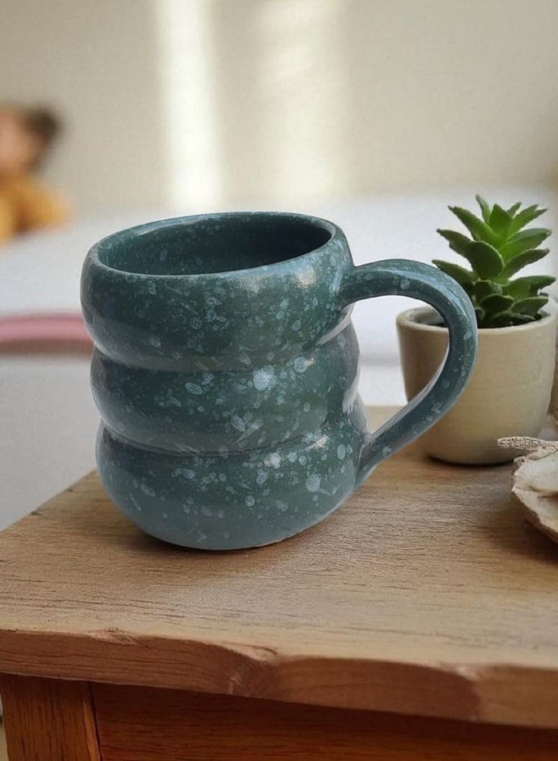 كلور زون بوتري مج من الفخار و الخزف بسعة 300 مل، كل قطعه فريده من نوعها امن داخل الميكروويف - Image 3