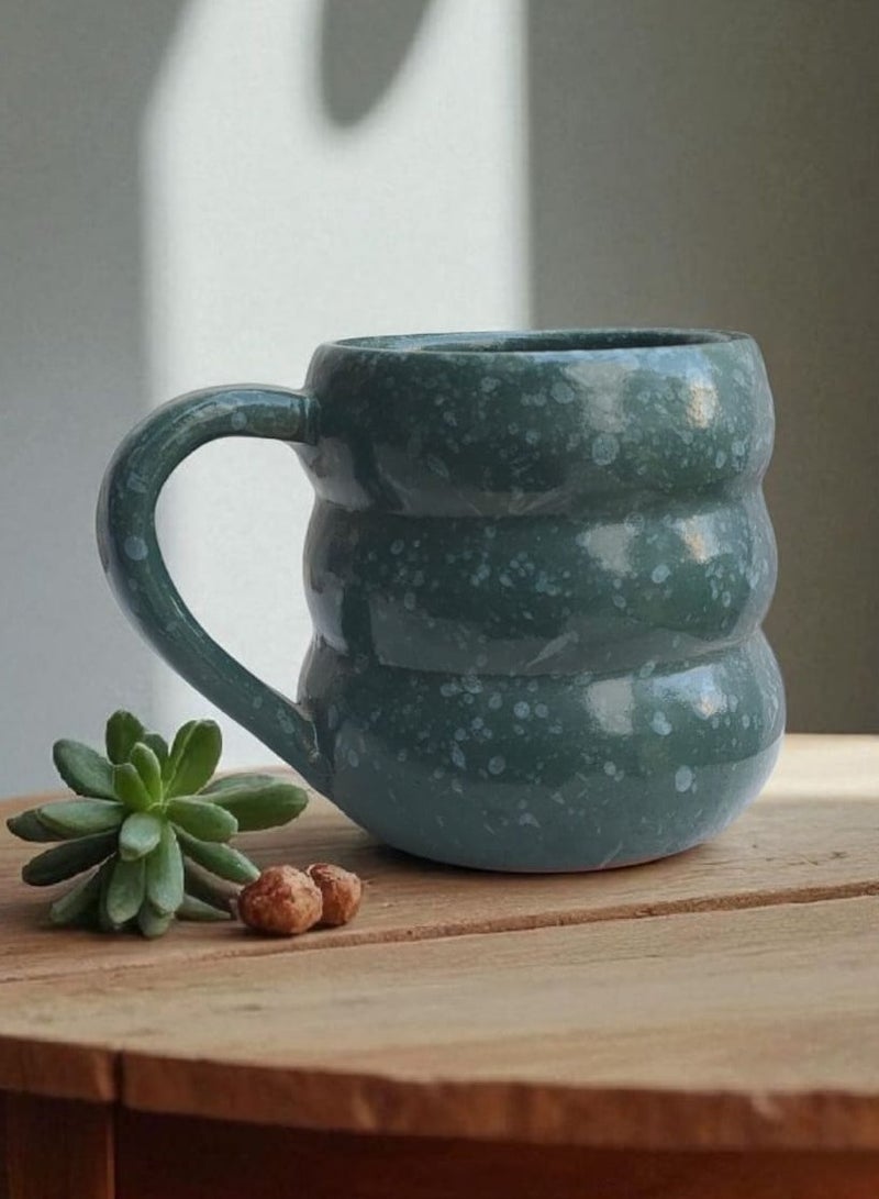 كلور زون بوتري مج من الفخار و الخزف بسعة 300 مل، كل قطعه فريده من نوعها امن داخل الميكروويف - Image 1