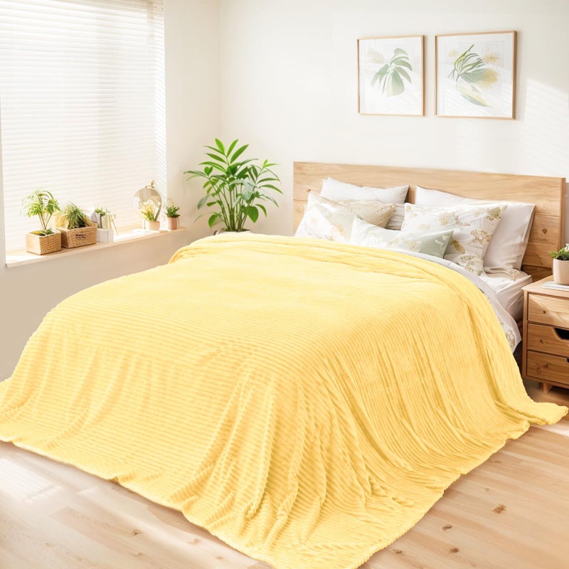 Vessia Flannel Fleece King Blanket for King Size Bed 300GSM Striped 108x90 inch Light Yellow Blanket for Adults and Kids Super Soft Warm Cozy Lightweight Ribbed Pale Yellow Decor for AllSeason