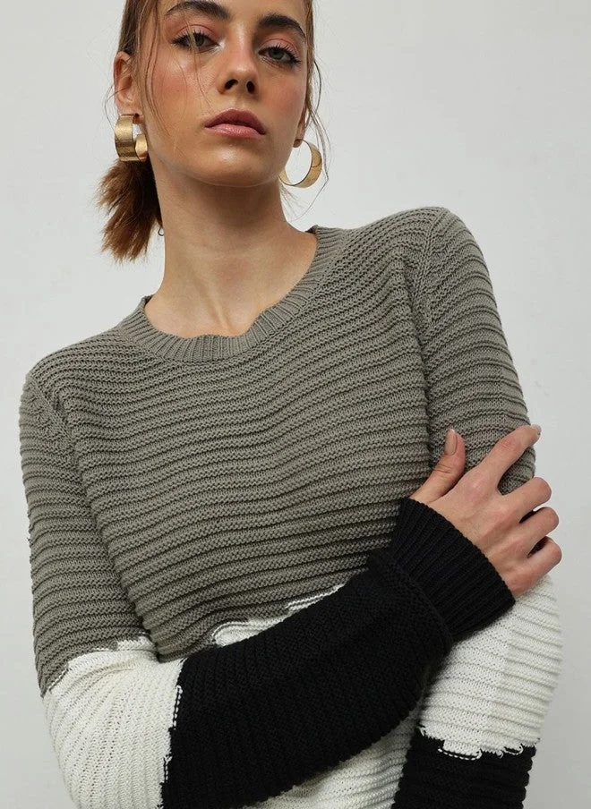 Colourblocked Pullover for Women