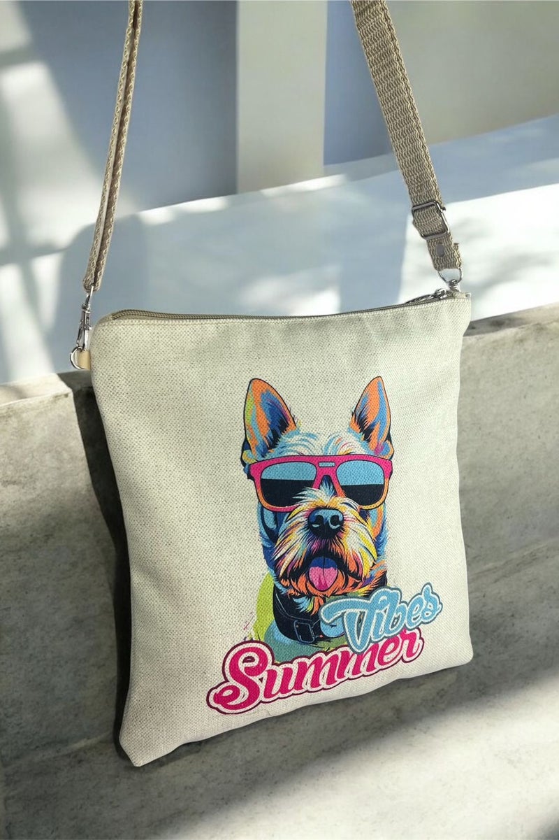 حقيبة قماشية باللون البيج