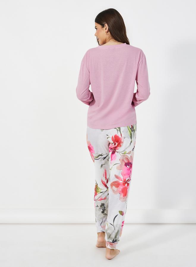 Styli Solid Dropped Shoulder T-Shirt & Floral Print Pants Pyjama Set  - Image 4