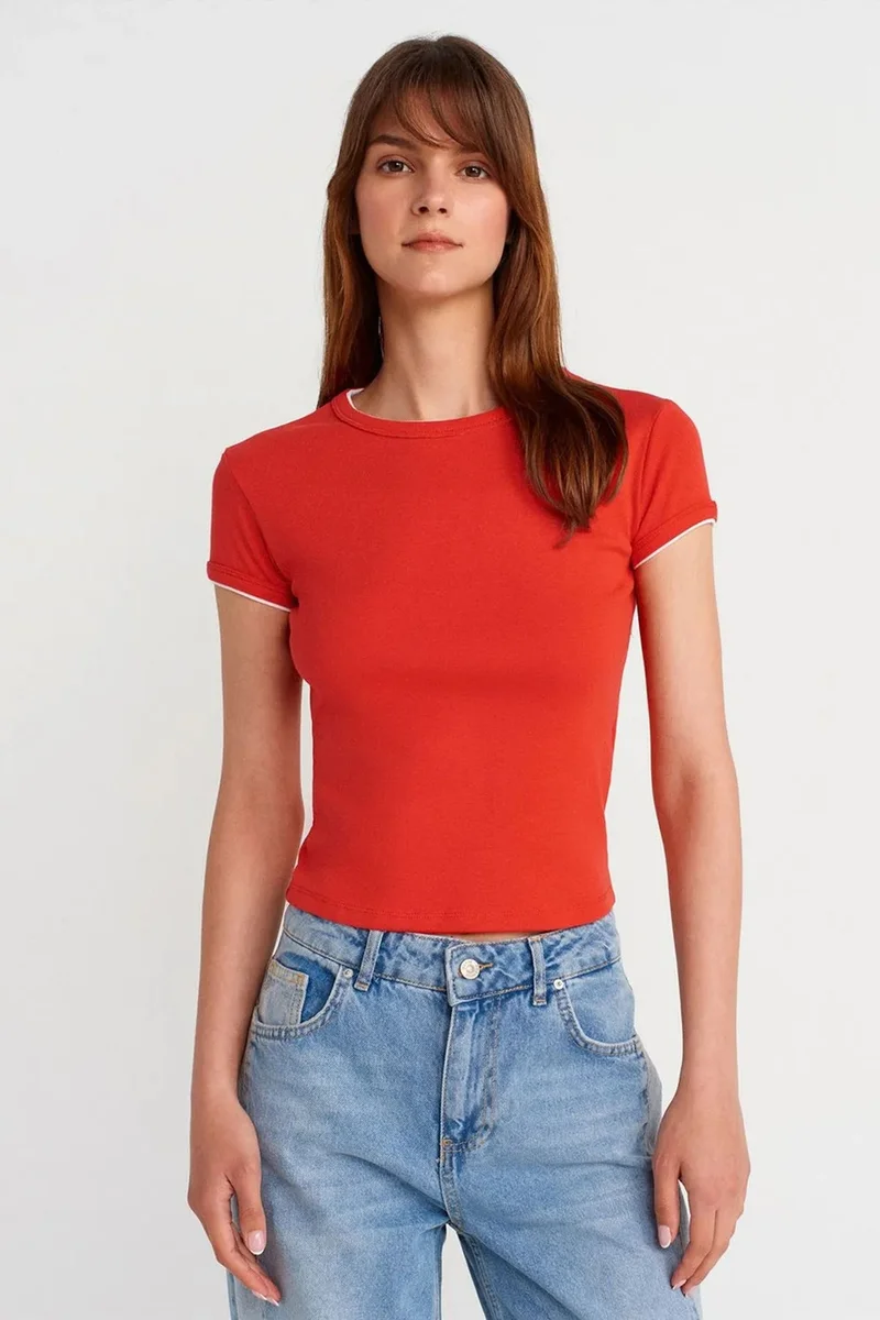 DILVIN Women's Slim Fit Cotton Crop T-Shirt