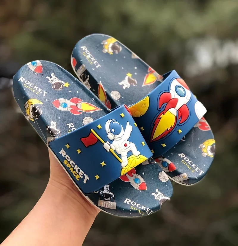 MyChild Children's Slippers Non-Slip Sole with Astronaut Figure