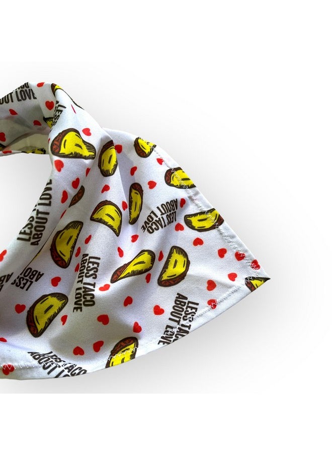دبليو - وشاح/منديل للكلاب من Brings Let'S Taco About Love | وشاح/منديل للكلاب بتصميم رائع رائع هو إكسسوار تصفيف مثالي للكلاب الكبيرة والمتوسطة والصغيرة. مقاس واحد يناسب الجميع. - Image 1