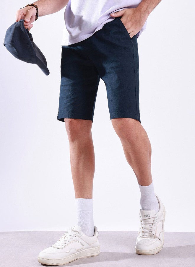 Hence Men Linen Relaxed Fit Mid-Rise Chino Shorts in Navy Blue - Image 4