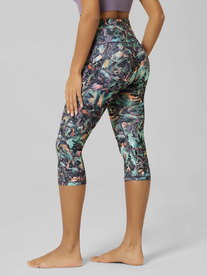 ODODOS Women's High Waisted Pattern Yoga Capri Leggings with Pockets, Tummy Control Non See Through Sports Athletic Workout Running Capris, Scratch Marks, Medium - Image 4