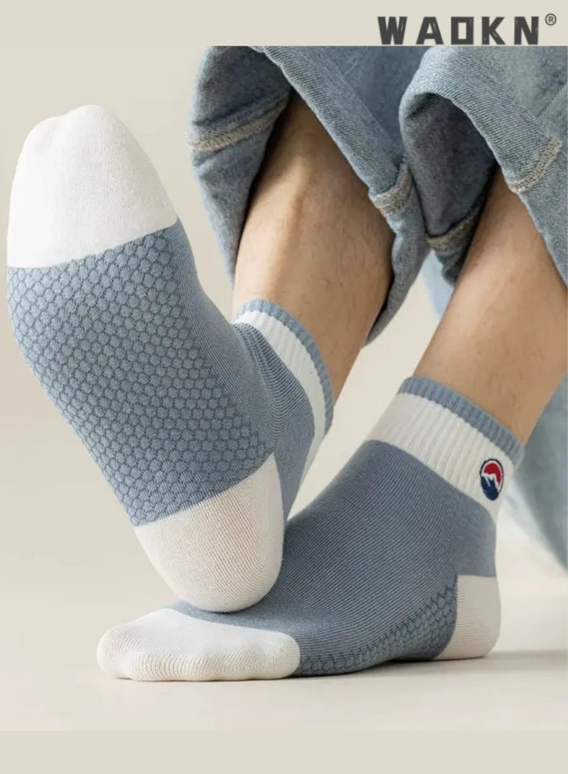 دبليو أيه أو كي أن جوارب رياضية للرجال والنساء (عبوة من 5 قطع) - قصة قصيرة، مقاومة للعرق، مقاومة للرائحة، مريحة طوال المواسم - مثالية لأنماط الحياة النشطة والجري والارتداء اليومي - مجموعة الجوارب المثالية للرجال - Image 2