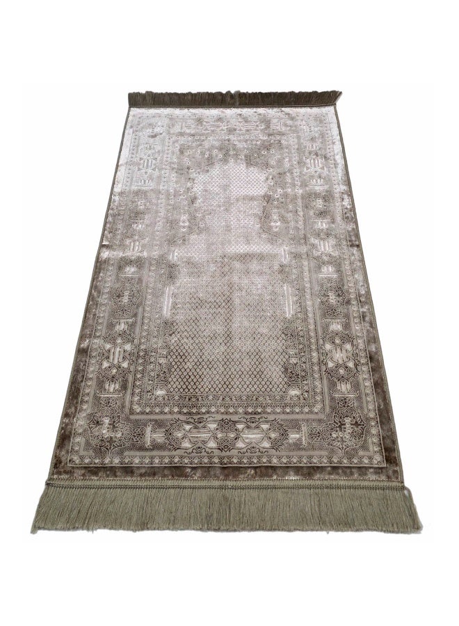 Museum Luxurious Soft Velvet Prayer Mat – Turkish Islamic Sajadah for Men & Women, Lightweight & Comfortable. - Image 4