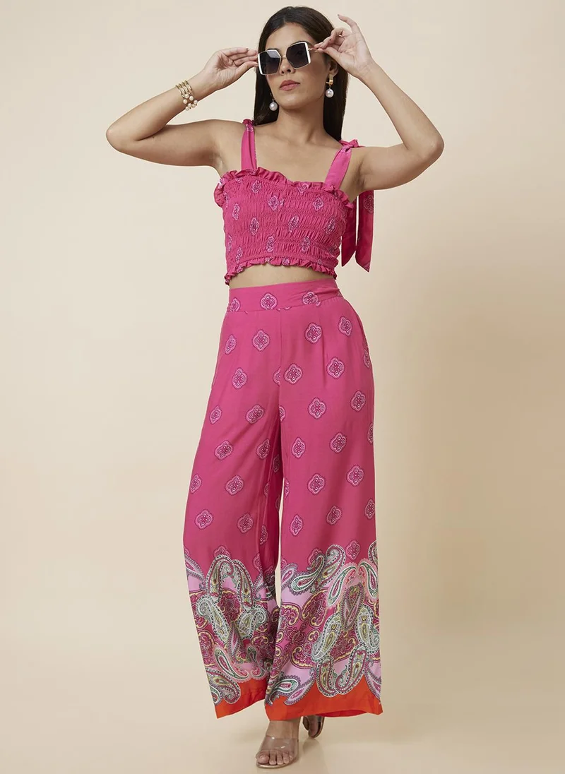 globus Globus Women Pink & White Sleeveless Floral Printed Smocked Fitted Crop Top