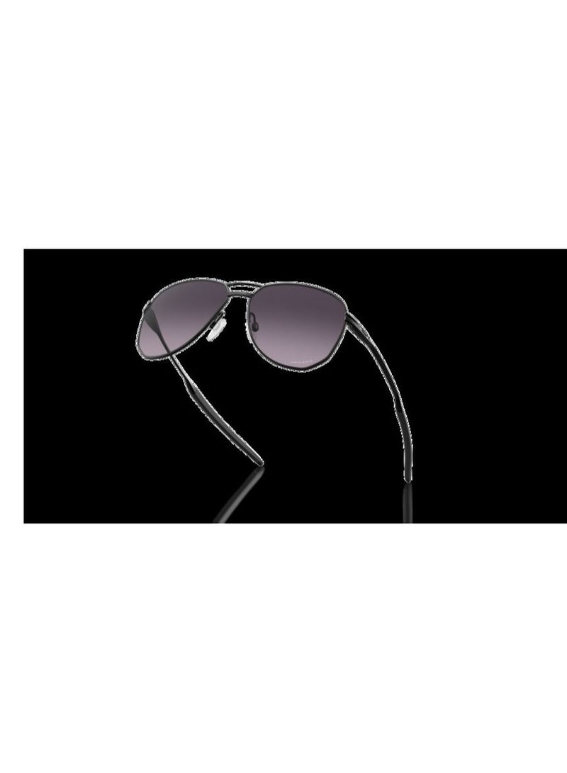 OAKLEY نظارة شمسية أوكلي كونتريل للرجال 0OO414757Prizm باللون الرمادي المتدرج - Image 4