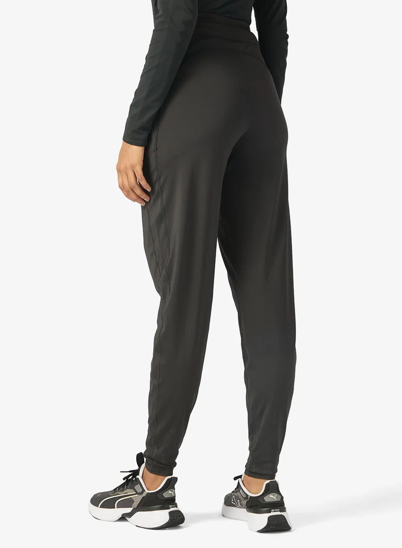 PUMA Essential Modest Joggers