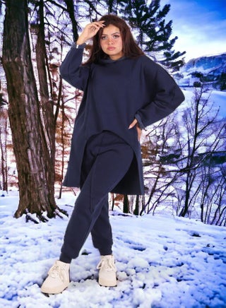 Women's Winter Elegance (M Size) Pajamas with Fleece Fabric and Extra Lining for Warmth, Winter 2024 Style, High-Quality Fabrics and Soft Materials for a Comfortable and Stylish Experience - pzsku/Z926339BE52E9DC7D1989Z/45/_/1703887988/45758997-5012-4aed-9d85-7553ffd5a6ee