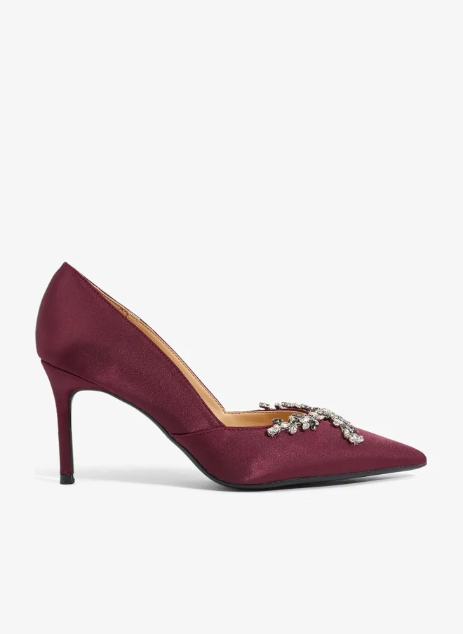 ايلا ليمتد اديشن حذاء بكعب متوسط مزين بفيونكة مرصعة بالماس