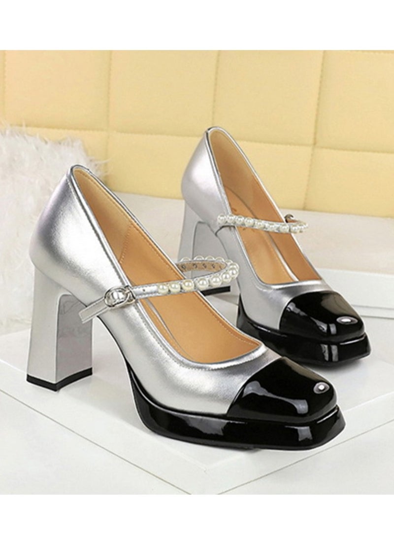 بيج تري ماري جين أحذية الكعب العالي السمينة مغلقة أشارت إصبع القدم الخرز حزام الكاحل أحذية فضية / أسود - Image 2